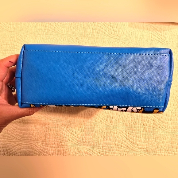 NWT Marc Tetro "All Dogs" Ladies Cosmetics / Travel Pouch With Zipper - Picture 4 of 5